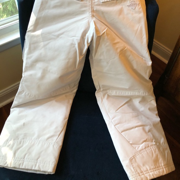 Girls snowboard pants. Size large. - Picture 4 of 5